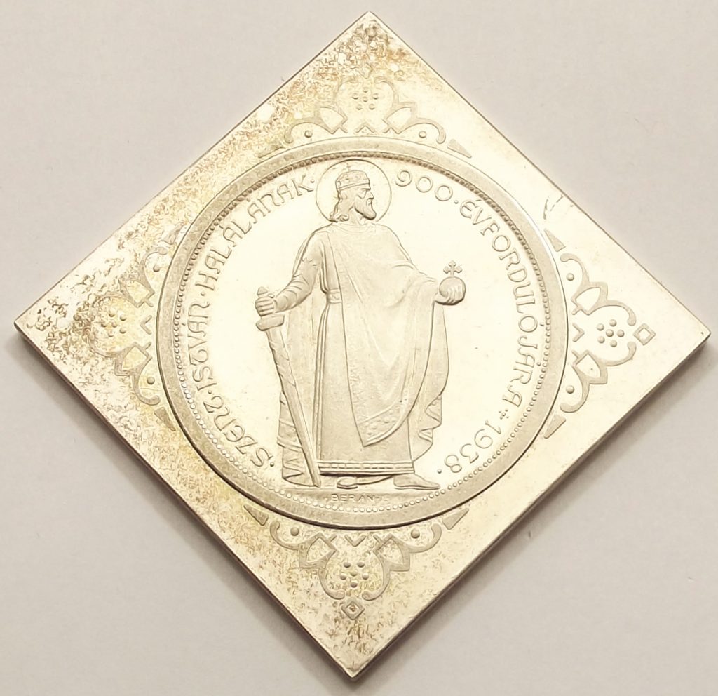 Álló Szent István 5 pengő csegely 1938 Artex UP
